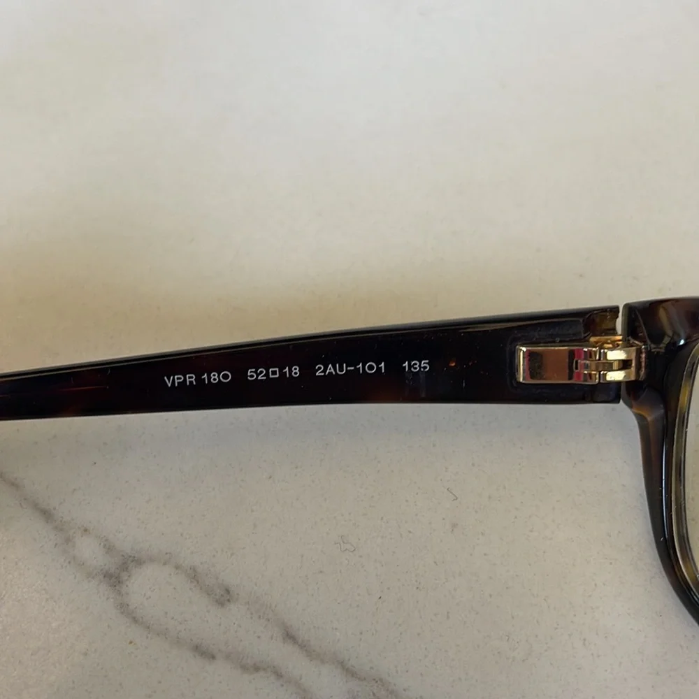 Prada frames. - Picture 3 of 3